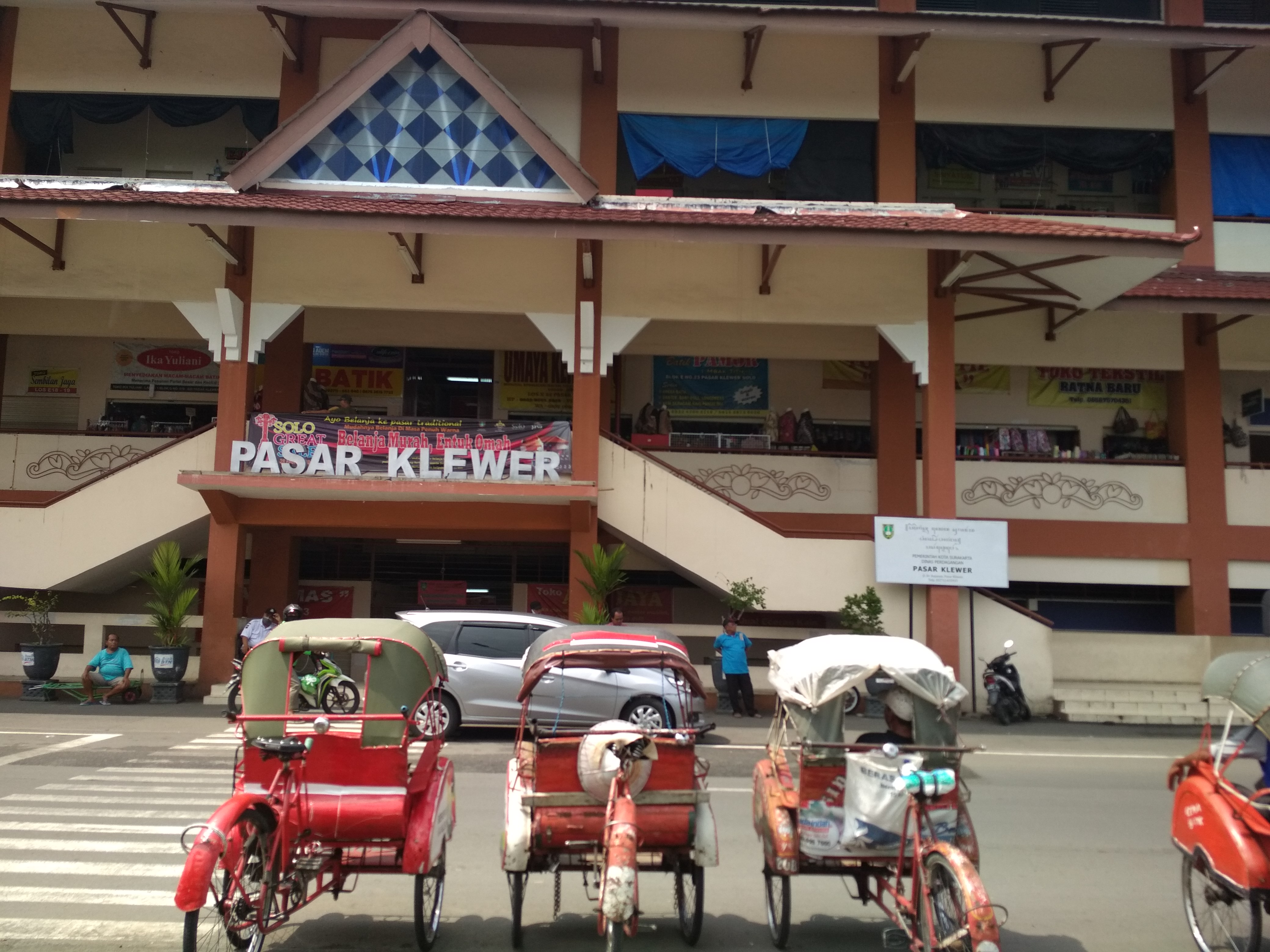 Trip to Solo — Dari Belajar Hingga Bermain. Seru!!